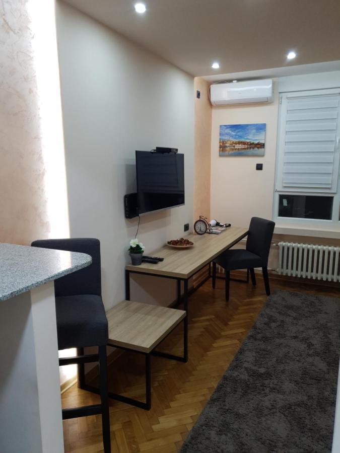 Apartman Dodolu Belgrad Zewnętrze zdjęcie