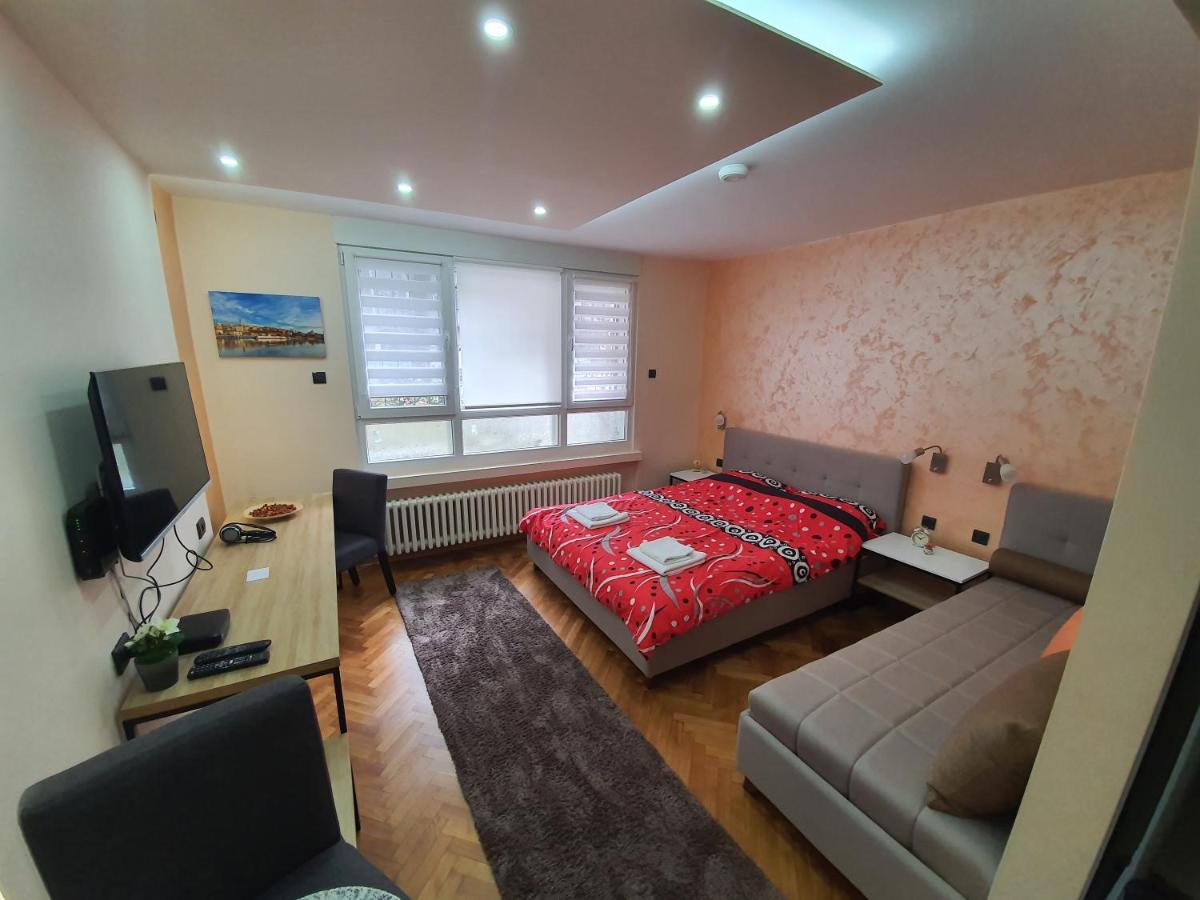 Apartman Dodolu Belgrad Zewnętrze zdjęcie